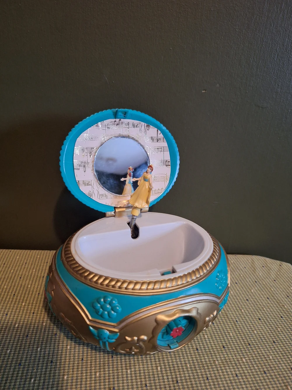 Anastasia Music Box -Toy